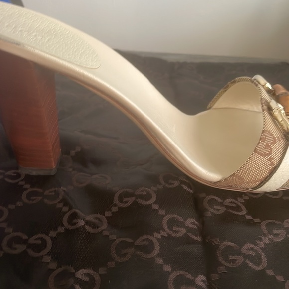 Like new - Picture 4 of 6